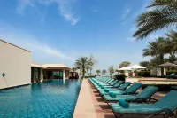 The St. Regis Saadiyat Island Resort, Abu Dhabi - Luxury