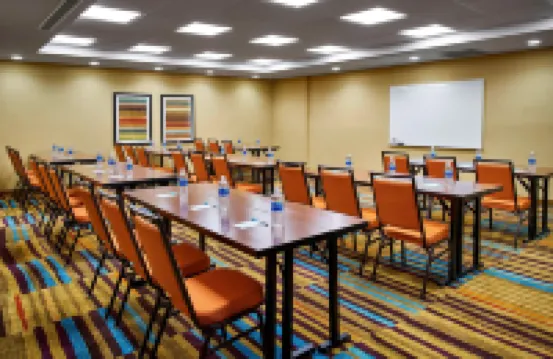 Fairfield Inn & Suites Alexandria