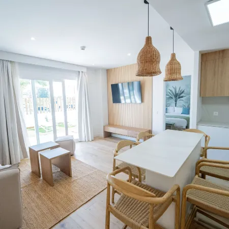 Punta Candor Suites Hotels in Rota