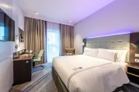 Premier Inn Hamburg St. Pauli - boutique