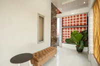 RedDoorz Syariah Near RS Tentara Solok Hotel a Solok