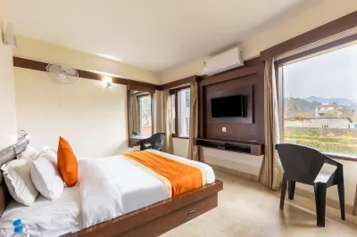 The Palm Hotel Hotels in 
