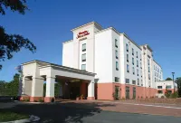 Hampton Inn & Suites Chesapeake-Battlefield Blvd. Hotels near Canal parking - restroom