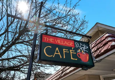 Stay in the heart of Greenwood Lake minutes away from the lake