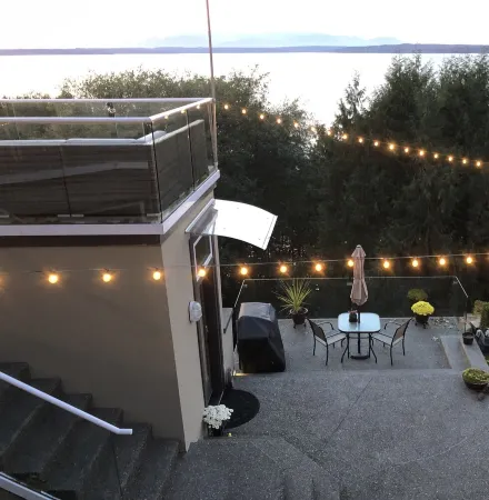 Spacious Romantic Salish Sea View Suite on Luxury Seattle Estate