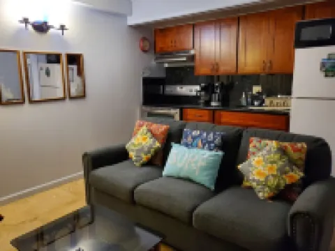 Wake up in paradise with a touch of Hawaiian rainbow