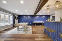 Heart of Pocono Mountains - Huge Yard - Game Rm <10 min to Kalahari & Casino Hotels in Mount Pocono