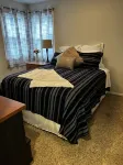 Cozy Home Close to Swimming Pool, Park, and quick Uber to Downtown 올 시즌스 가든 센터 주변 호텔