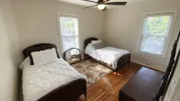 The Carriage House at Parker's Place Hotels near Cathedral of St Joseph
