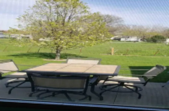 In Kalona-Near Pleasantview Home, Hospital, Iowa, and Kinnick Carver WiFi-Garage