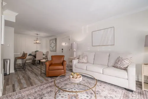Luxury in the Heart of Homewood, Minutes from Samford!