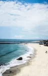 Clean & Close to Beach & Village with A/C-Loft & Garage