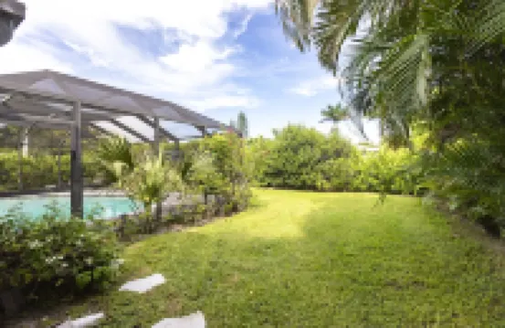 Naples paradise close to the beach and 5th Ave