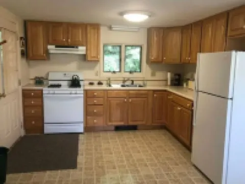 Peaceful Mtn Studio Pet-friendly