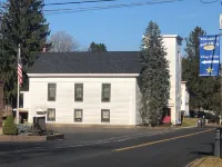 Rest & Reignite at The Pulpit House -see video-KING BED - Whole Building PRIVATE