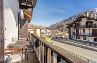 The Loving Cabin Hotels in Pragelato