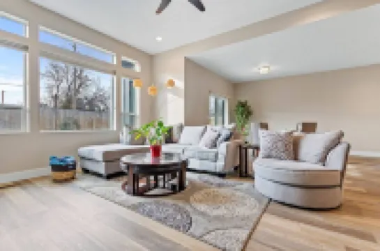 Beautiful new upscale Boise Bench home!