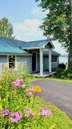 -Enjoy the Lake Life in Luxury - Galway Lake Private Waterfront