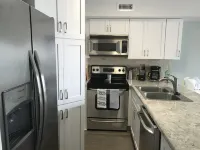 OCEAN VIEW & PET FRIENDLY Condo Across From Beach Access! First Responder Owned!