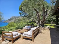 Villa with Dream Sea View, Private Land and Pool, Total Quietness - 3 stjerner