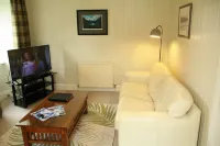 Traditional Cottage in the centre of Glencoe