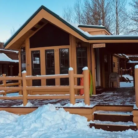Homey Hideaway Chalet in family friendly Tiger Run, mins from Breckenridge