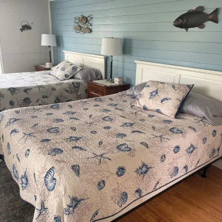 Cabin by the Bay