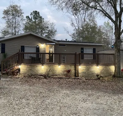 Fantastic Accommodations & Fantastic Rate!  Brooksville, Florida - Nature Coast Florida Classic Park附近的飯店