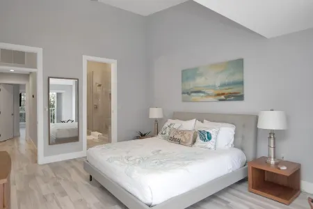 Paradise Is Waiting At Key Largo's Premier Family Friendly Resort! Отели рядом с достопримечательностью «Dolphins Plus - Key Largo»