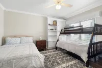 Sunset Point on Lake Martin.  Fantastic Views!  Great for families!