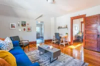 Stylish, modern loft with historic charm