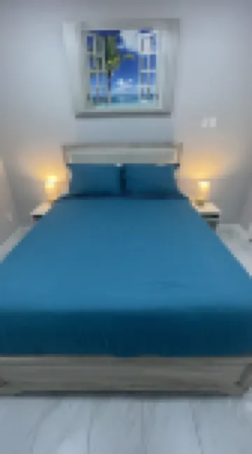 Modern comfortable retreat in gated community!