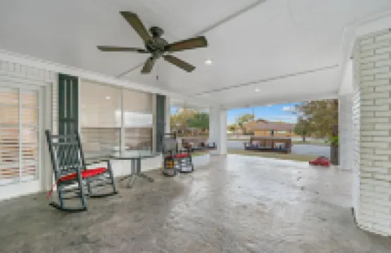 MINE CREEK RETREAT LUXURIOUS COMFORT - 3BR - 2.5BA 霍華德縣酒店