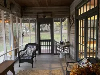 Restored farmhouse on National Historic Register property - The BEST of Texas!