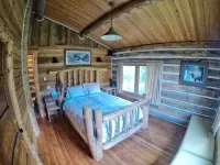 Home Away from Home 5 Miles to the North Entrance of Yellowstone - Lodges