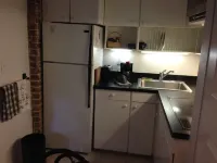 Private Guest Quarters - Cozy 1 BR/1 BA apartment on Historic 2-acre estate