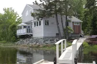 Sea Breezes is an elegant waterfront house