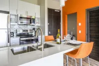 Downtown Raleigh Luxury Apartment