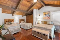 Papakea J405: Luxurious Ocean View Penthouse, 2 Min Walk to Beach, Many Updates!