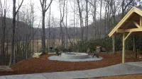 BEAUTIFUL & PEACEFUL LOG CABIN FIREPLACE, FIRE-PIT & HOT TUB