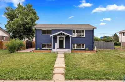 Remodeled  and Furnished Home/Near Stores/6 guests Hotels near Regis University (Thornton Campus)