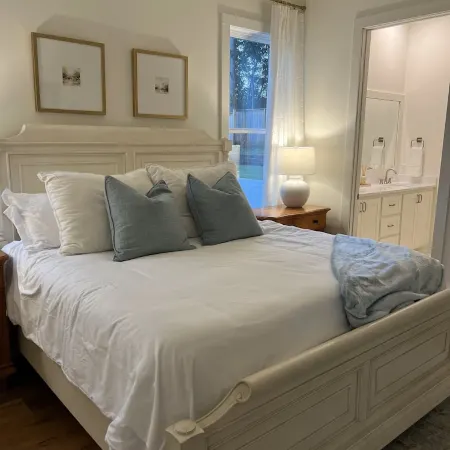 NEW GAMEDAY Home 3-BR/3BA Close to Campus!