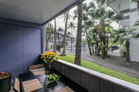 Waiakea Villas Gem. Shared Pool & Private Balcony!