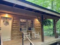 Tubbs’ Country Cabin