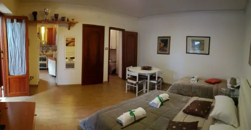 Rose's cottage (very close to the sea)