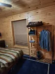 Forest Moon Cottage Hotel dekat Tompkins Cortland Community College