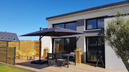 A great place to live, just a 5-minute walk from the beach!