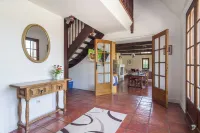 Les Charmettes. An Oasis of Calm in the Dordogne With Private Swimming Pool