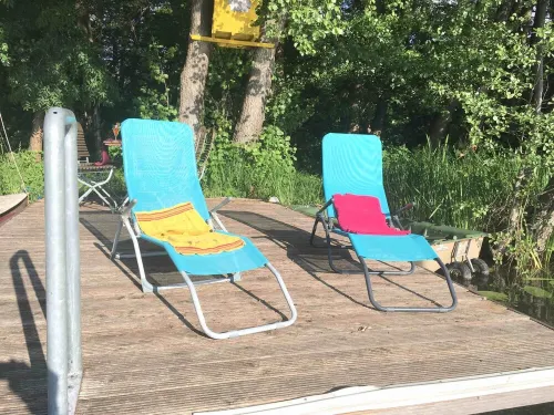 Garden house with sauna directly on the Buckowsee Hotels in Buckow