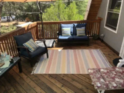 Inviting Cabin on a quiet cul-de-sac in Payson. Hotels in Payson
